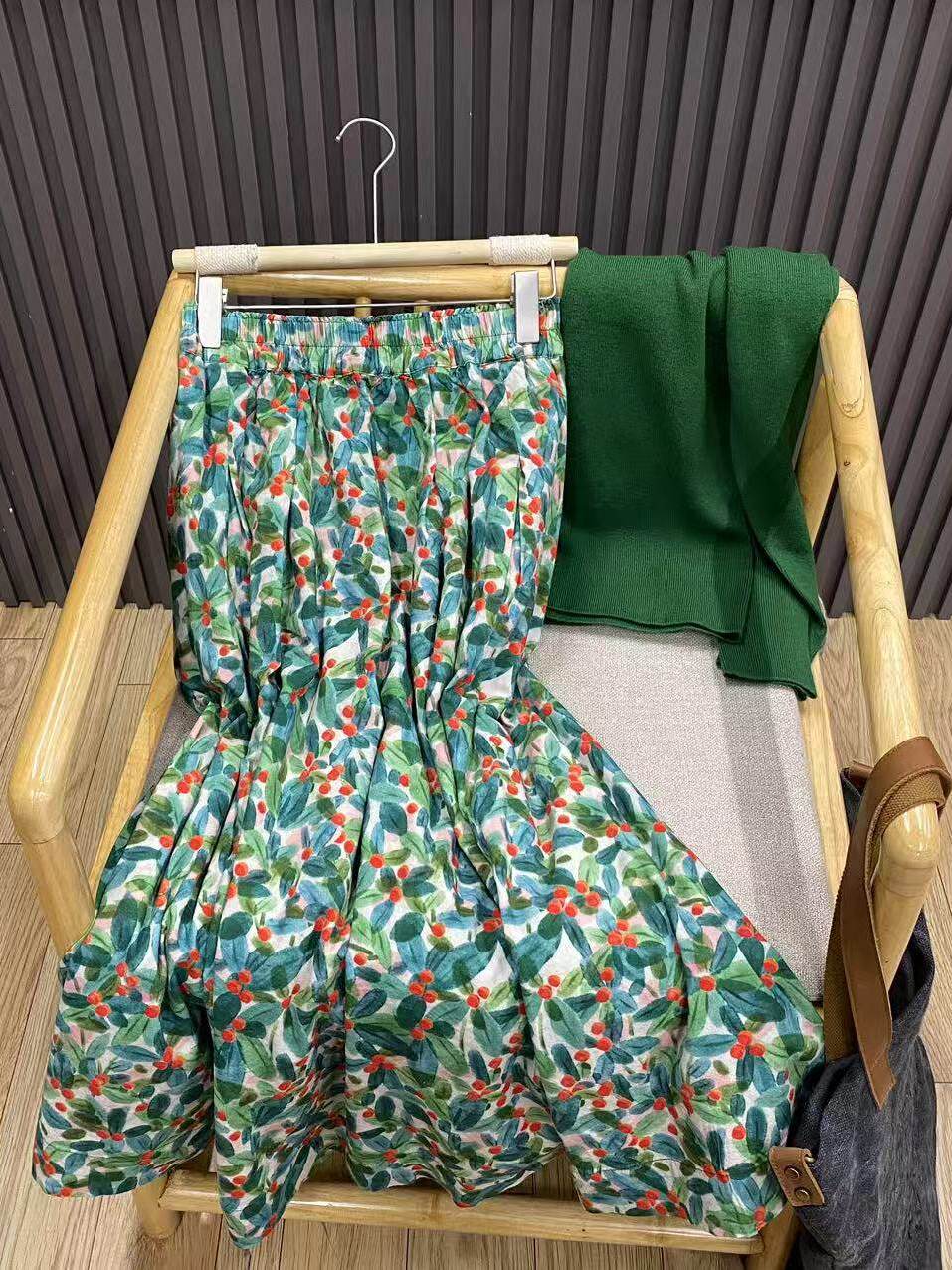 Retro Floral A-Line Midi Skirt - Midi Skirt Floral reseña y precio